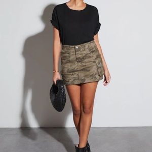 Vintage Abercrombie & Fitch utility camo micro mini skirt SZ 6